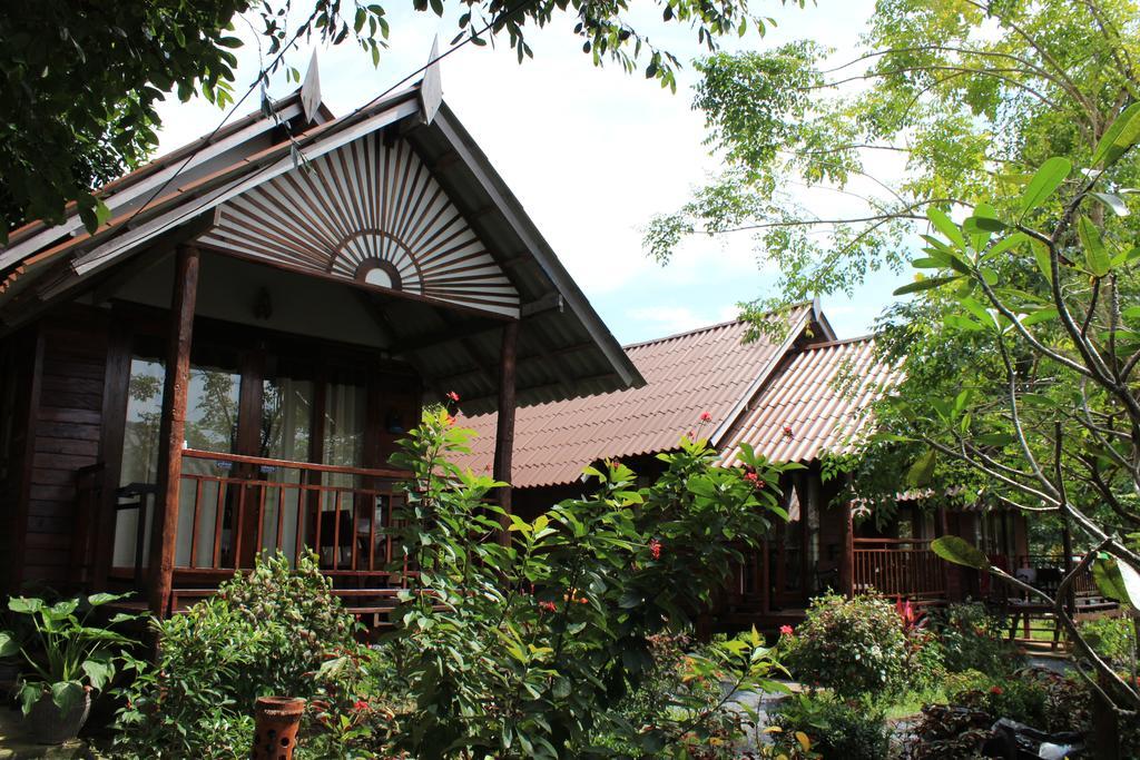 Lanta Happy Hill Hotel Ko Lanta Екстериор снимка
