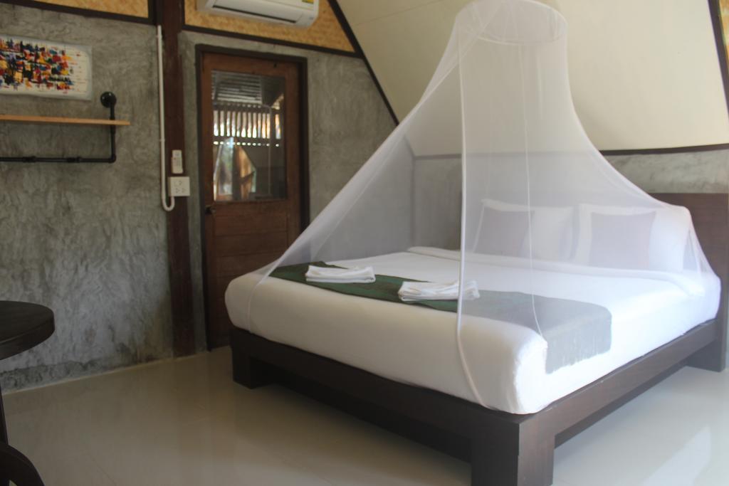 Lanta Happy Hill Hotel Ko Lanta Екстериор снимка