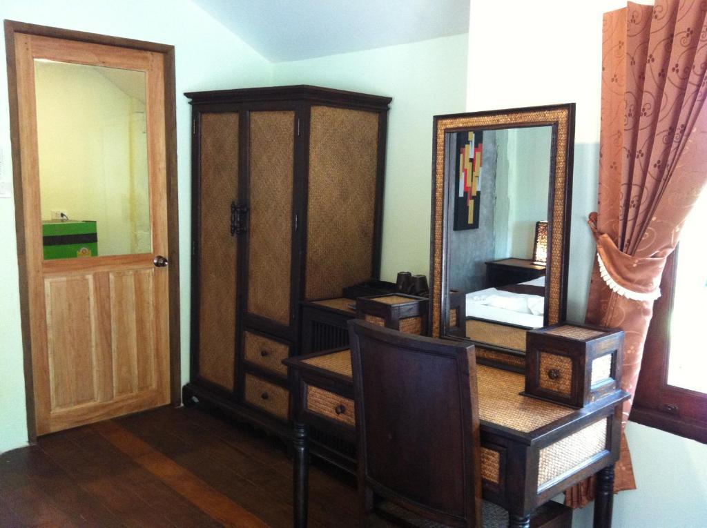 Lanta Happy Hill Hotel Ko Lanta Стая снимка