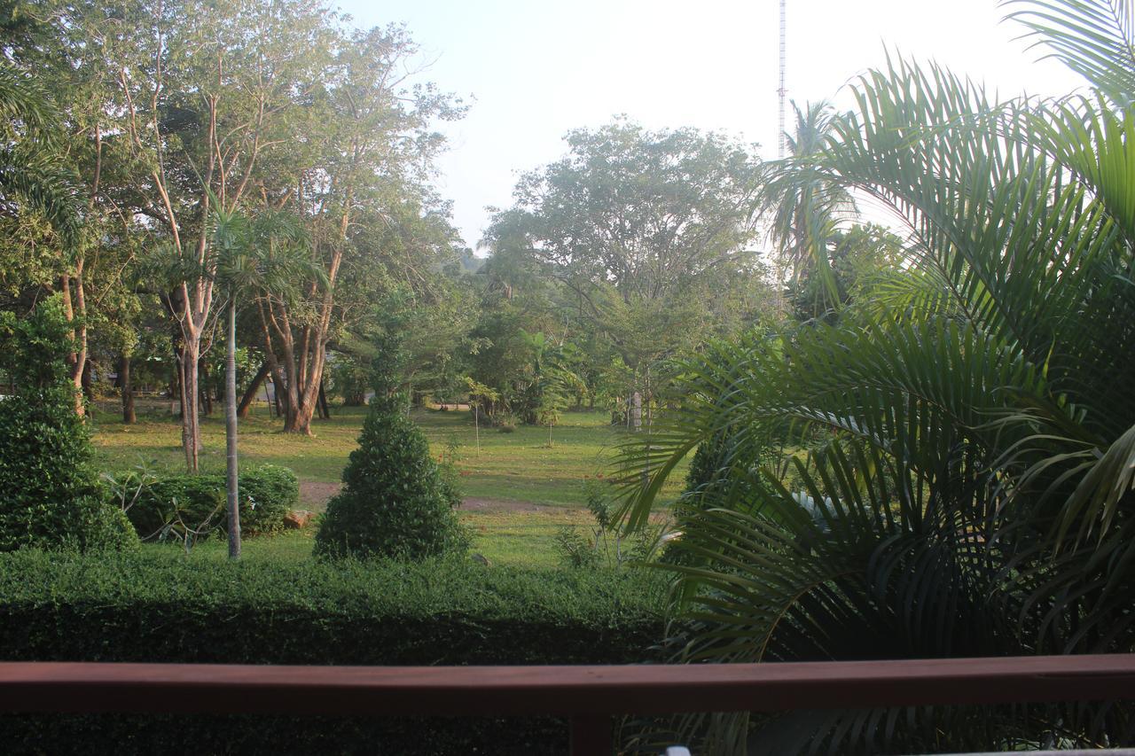 Lanta Happy Hill Hotel Ko Lanta Екстериор снимка