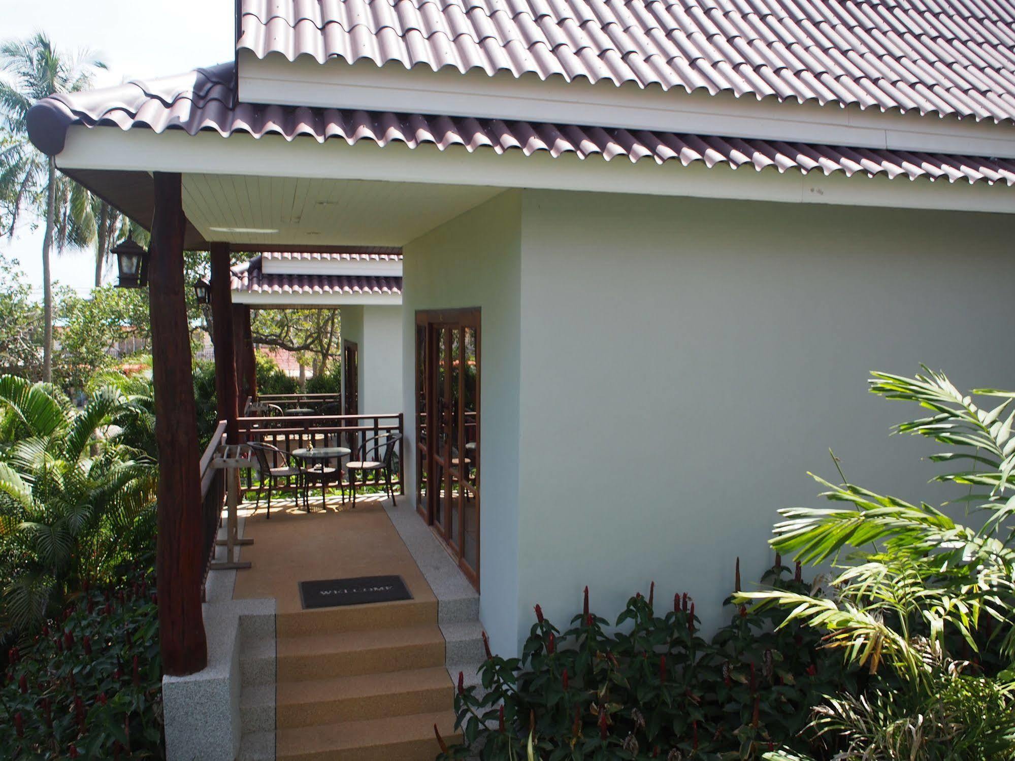Lanta Happy Hill Hotel Ko Lanta Екстериор снимка